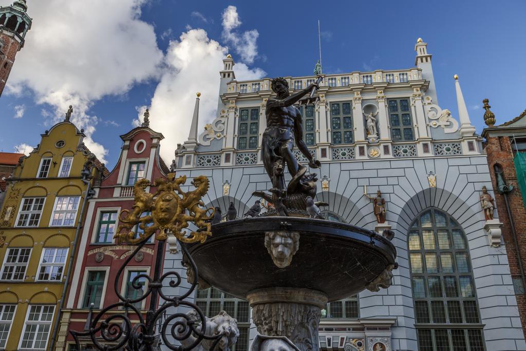 Medusa Gdansk Old Town Exterior foto